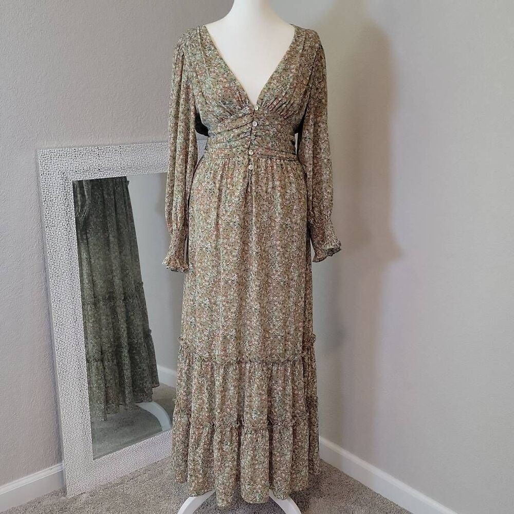 Altar’d State Raelynn Floral Maxi Dress Size M